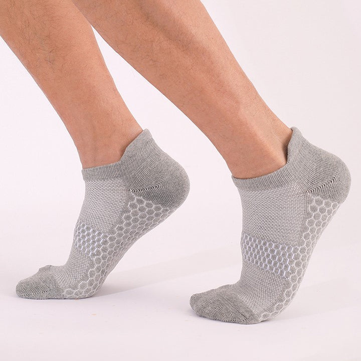 Wearing Gray Impact-Absorbing Running Ankle Socks-1