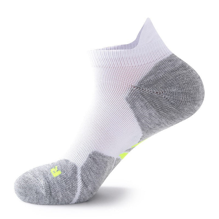 White and gray gradient ankle socks with neon yellow logo.